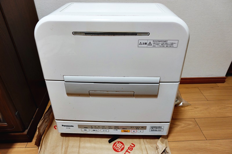Panasonic パナソニック食器洗い乾燥機 NP-TM8